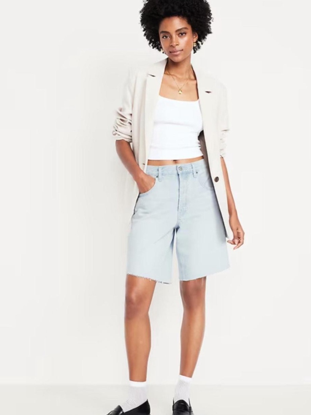 Old Navy Light Blue Denim Bermuda Shorts, Size 4